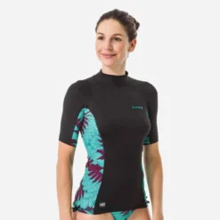 Tee Shirt Anti UV Surf Top 500 Manches Courtes Femme Parme Et Floral SELVA 15 Tee Shirt Anti UV Surf Top 500 Manches Courtes Femme Parme Et Floral SELVA -Sportmania 8518978
