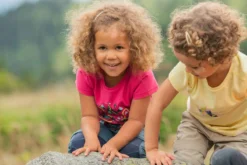 Quechua T-shirt De Randonnée - MH100 KID Rose Pâle Phosphorescent - Enfant 2-6 ANS -Sportmania 8526841