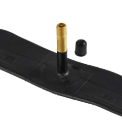 Decathlon CHAMBRE A AIR 26x1,7/2,2 VALVE SCHRADER 48MM 9 Decathlon CHAMBRE A AIR 26x1,7/2,2 VALVE SCHRADER 48MM -Sportmania chambre a air 26x17slash22 valve schrader 48mm 4