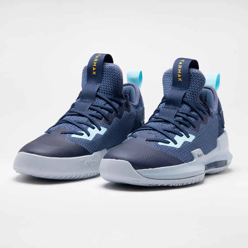 CHAUSSURES DE BASKETBALL TIGE BASSE HOMME/FEMME - FAST 500 MARINE BLEU CLAIR 2 CHAUSSURES DE BASKETBALL TIGE BASSE HOMME/FEMME - FAST 500 MARINE BLEU CLAIR – Image 2