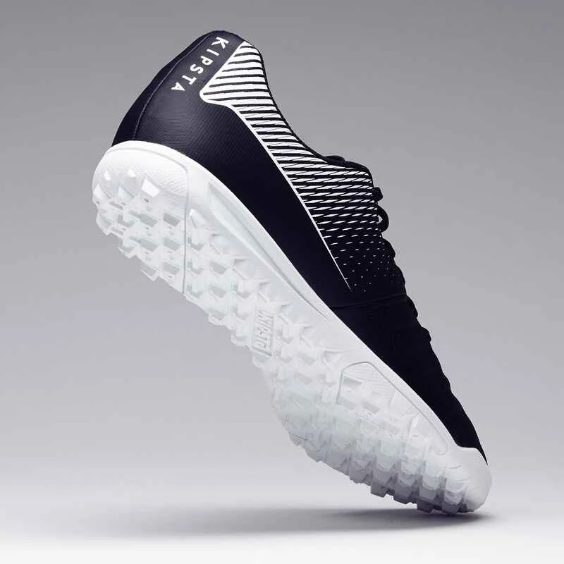 Kipsta Chaussure De Football Adulte Terrain Dur Agility 100 TURF TF Noire Blanche 8 Kipsta Chaussure De Football Adulte Terrain Dur Agility 100 TURF TF Noire Blanche – Image 8