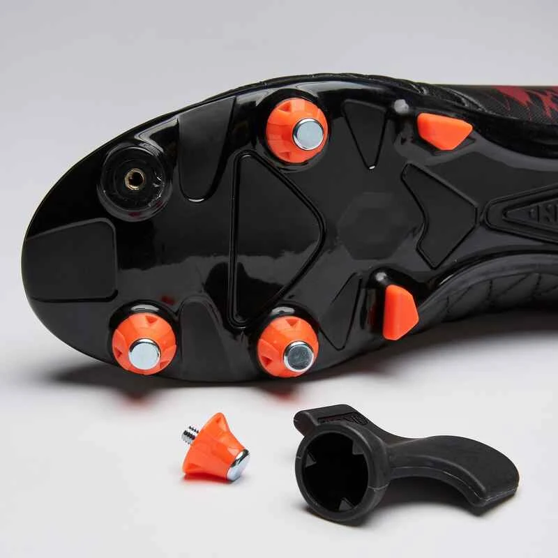 Kipsta Chaussure De Football Adulte Terrain Gras Agility 500 SG Noire & Bordeaux 14 Kipsta Chaussure De Football Adulte Terrain Gras Agility 500 SG Noire & Bordeaux – Image 14