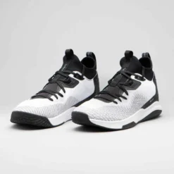 Chaussures De Basketball Femme - FAST 500 W Blanc Noir -Sportmania chaussures de basket tige basse femme confirmee fast 500 blanche noire 3