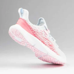 Decathlon Chaussures Enfant - Flexibles Et Légères -Sportmania chaussures de running enfant at flex run noires et dorees a lacets 2