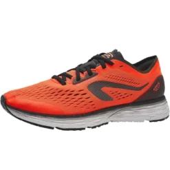 CHAUSSURES DE RUNNING HOMME KIPRUN KSLIGHT ROUGE -Sportmania chaussures de running homme kiprun ks light noir 2
