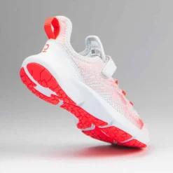 Decathlon Chaussures Enfant à Scratch - Flexibles Et Légères -Sportmania chaussures running enfant at flex run scratch roses et grises 2