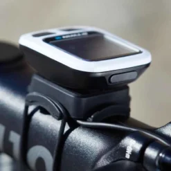 COMPTEUR VÉLO B'TWIN 100 NOIR - AVEC FIL -Sportmania compteur velo b twin 100 noir avec fil 10