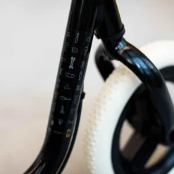 BTWIN DRAISIENNE ENFANT 10 POUCES RUNRIDE 500 NOIRE/BEIGE -Sportmania draisienne enfant 10 pouces runride 500 noireslashbeige 12