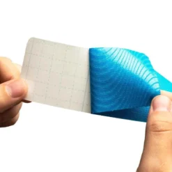 Kit De Tapes Kinesiologie Prédécoupés Articulation Et Muscle (3 Utilisations) -Sportmania kit de tapes kinesiologie predecoupes articulation et muscle 3 utilisations 3