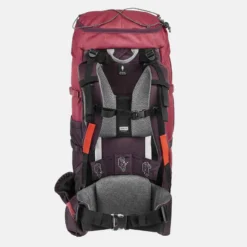 Sac à Dos De Trekking Femme 50 L - MT 100 EASYFIT -Sportmania sac a dos de trekking en montagne femme trek 100 easyfit 50l rouge jed 4