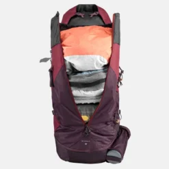 Sac à Dos De Trekking Femme 50 L - MT 100 EASYFIT -Sportmania sac a dos de trekking en montagne femme trek 100 easyfit 50l rouge jed 7