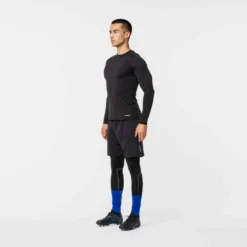 Kipsta SOUS-VETEMENT THERMIQUE HAUT MANCHES LONGUES ADULTE NOIR KEEPCOMFORT 100 -Sportmania sous vetement haut keepcomfort manches longues adulte football gris 2