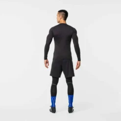 Kipsta SOUS-VETEMENT THERMIQUE HAUT MANCHES LONGUES ADULTE NOIR KEEPCOMFORT 100 -Sportmania sous vetement haut keepcomfort manches longues adulte football gris 3