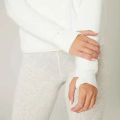 Sweat Zippé Fitness Femme - 500 Spacer Blanc Cassé -Sportmania sweat zippe fitness poches zippees blanc casse 4