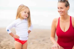 T-shirt Anti UV Bébé Manches Longues Blanc -Sportmania t shirt anti uv bebe manches longues rose 4