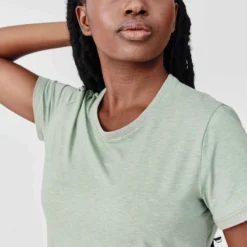 Kalenji T-shirt Running Doux Et Respirant Femme - Soft Kaki -Sportmania t shirt running respirant femme soft gris 2