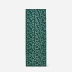 TAPIS YOGA DOUX CONFORT 173CM X 61CM X8 MM FEUILLE VERT -Sportmania tapis yoga doux confort 8 mm imprime bleu jungle 2
